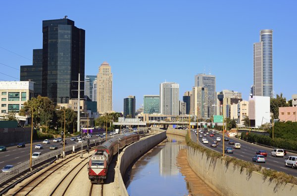 How Palestinian Cheap Labour Built Israeli Cities