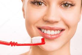 The Ugly Truth About Your Toothbrush & Germs