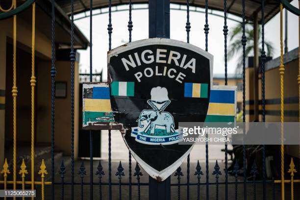 Nigeria Police Seals APC Secretariat In Abuja