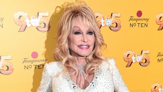 Singer Dolly Parton Donates $1 Million To Fund Coronavirus Research